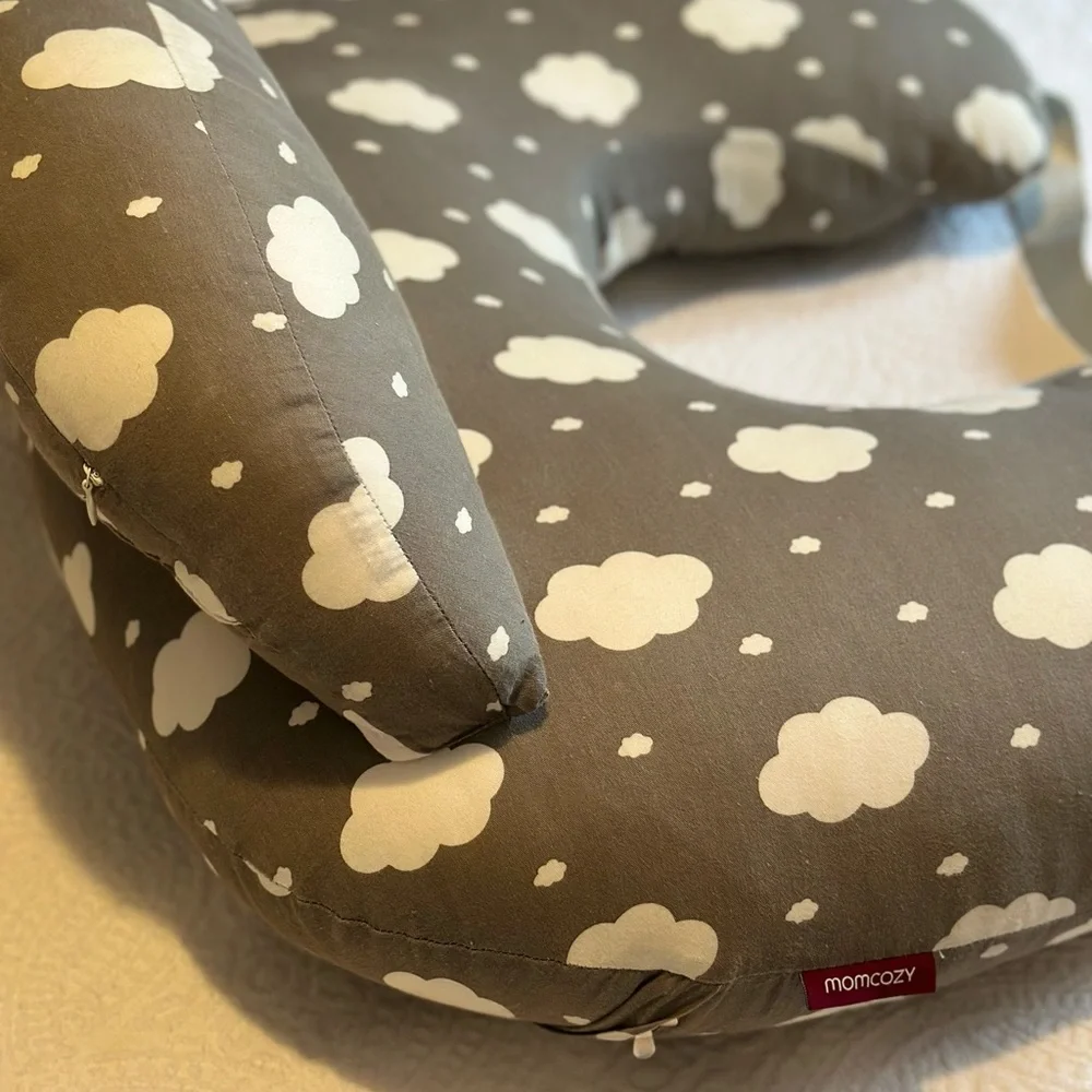 Momcizy Gray and White Cloud Pillow - Picture 1 of 5
